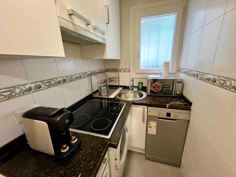 Appartamento Acogedor Apartamento Madrid Centro Esterno foto